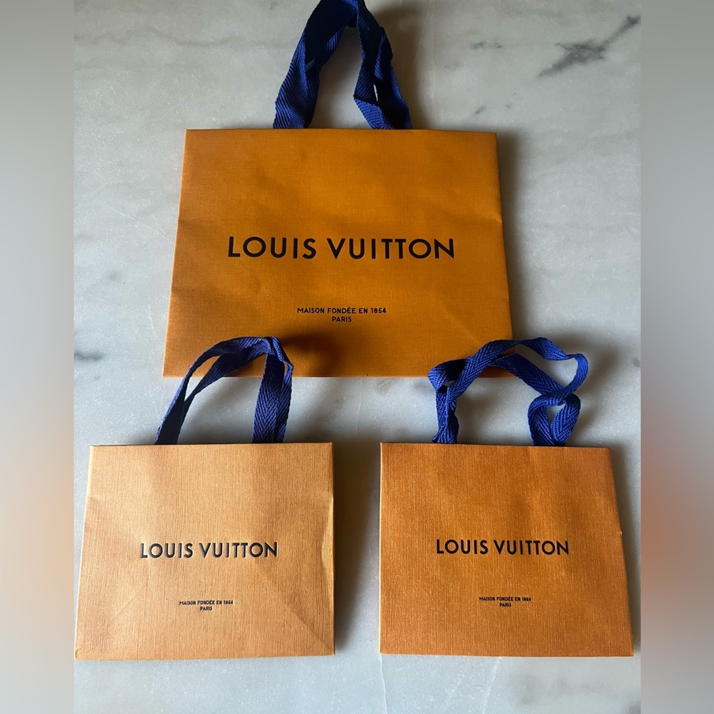 💫Authentic Louis Vuitton Gift Bags. - Picture 3 of 3